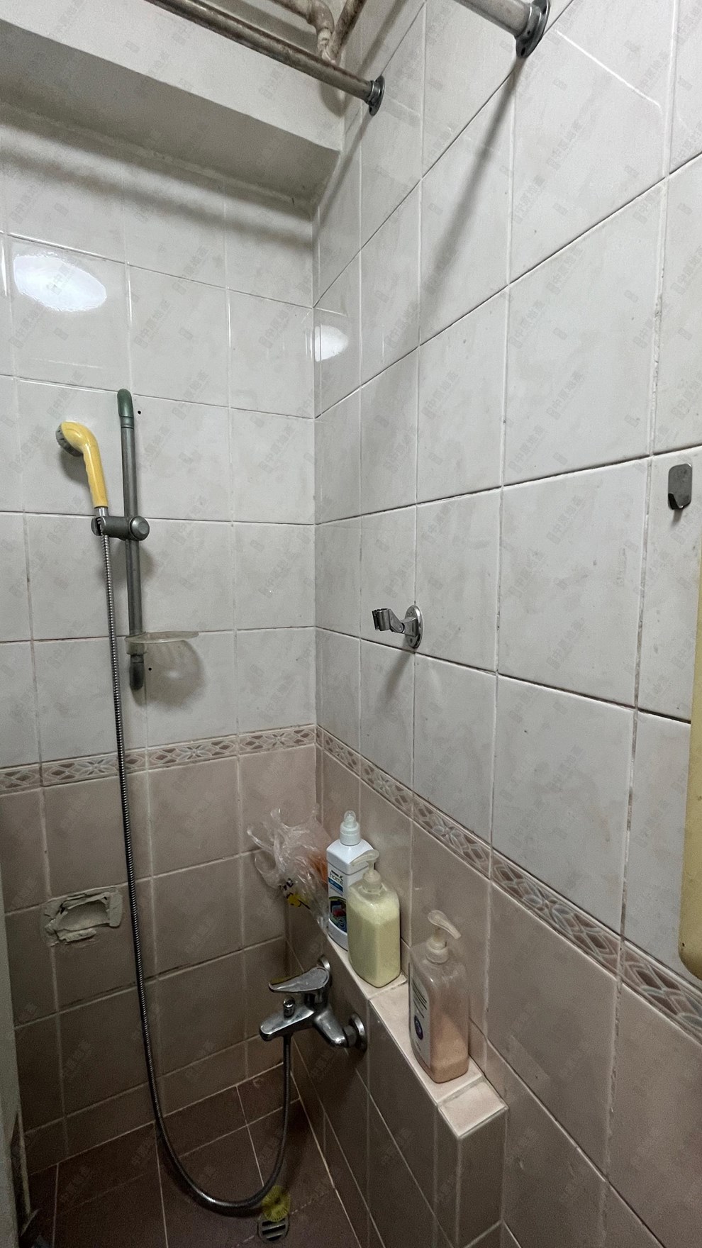 Unit Interior-Bathroom
