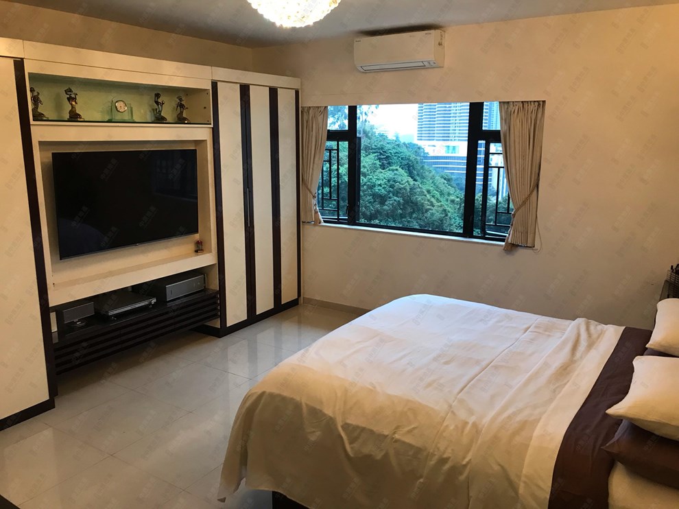 Unit Interior-Master Bedroom