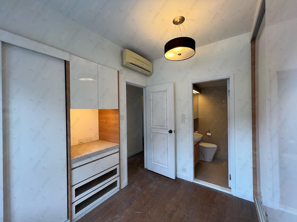 Unit Interior-Master Bedroom