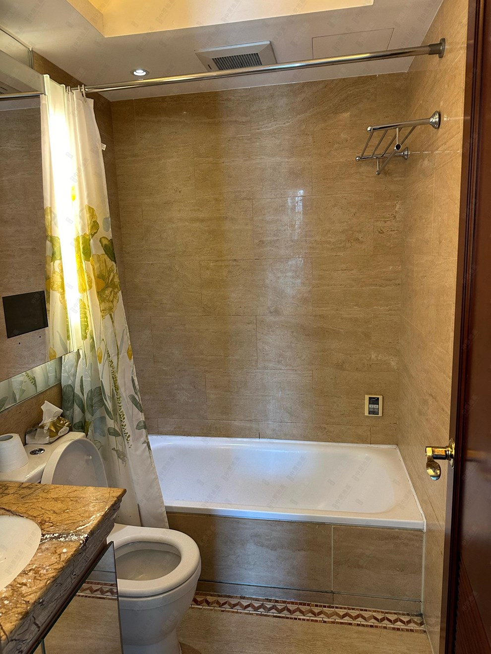 Unit Interior-Washroom