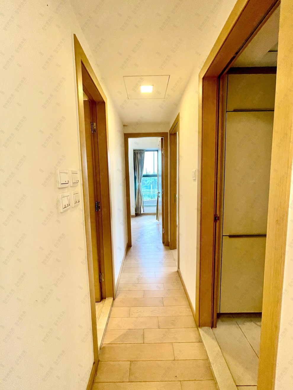 Unit Interior-Corridor