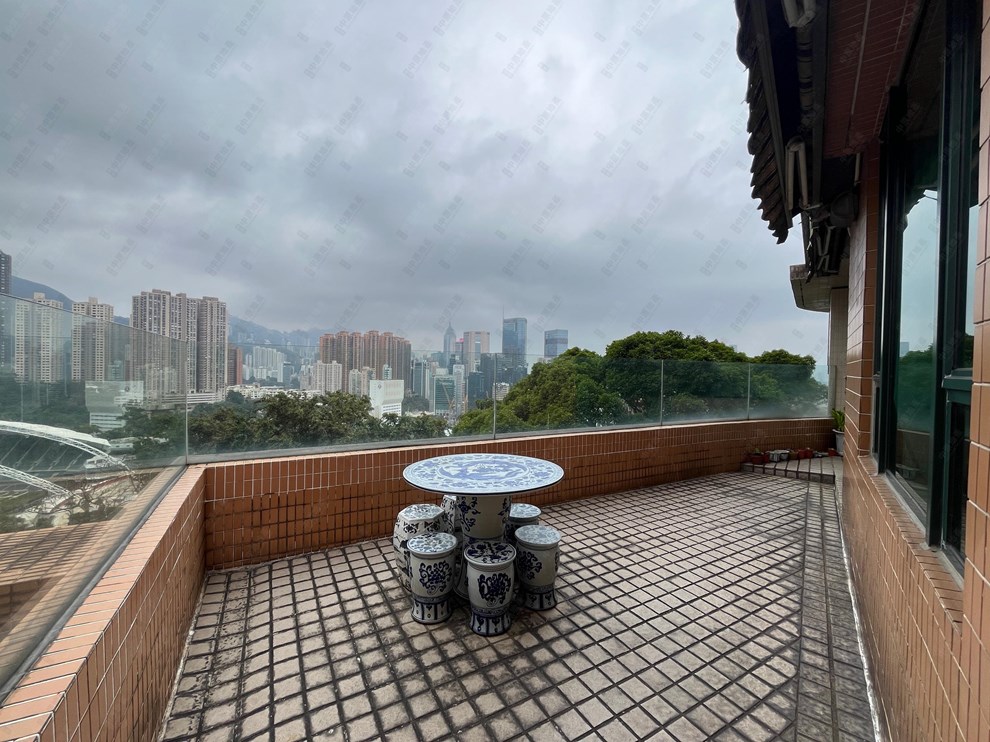 Unit Exterior-Terrace