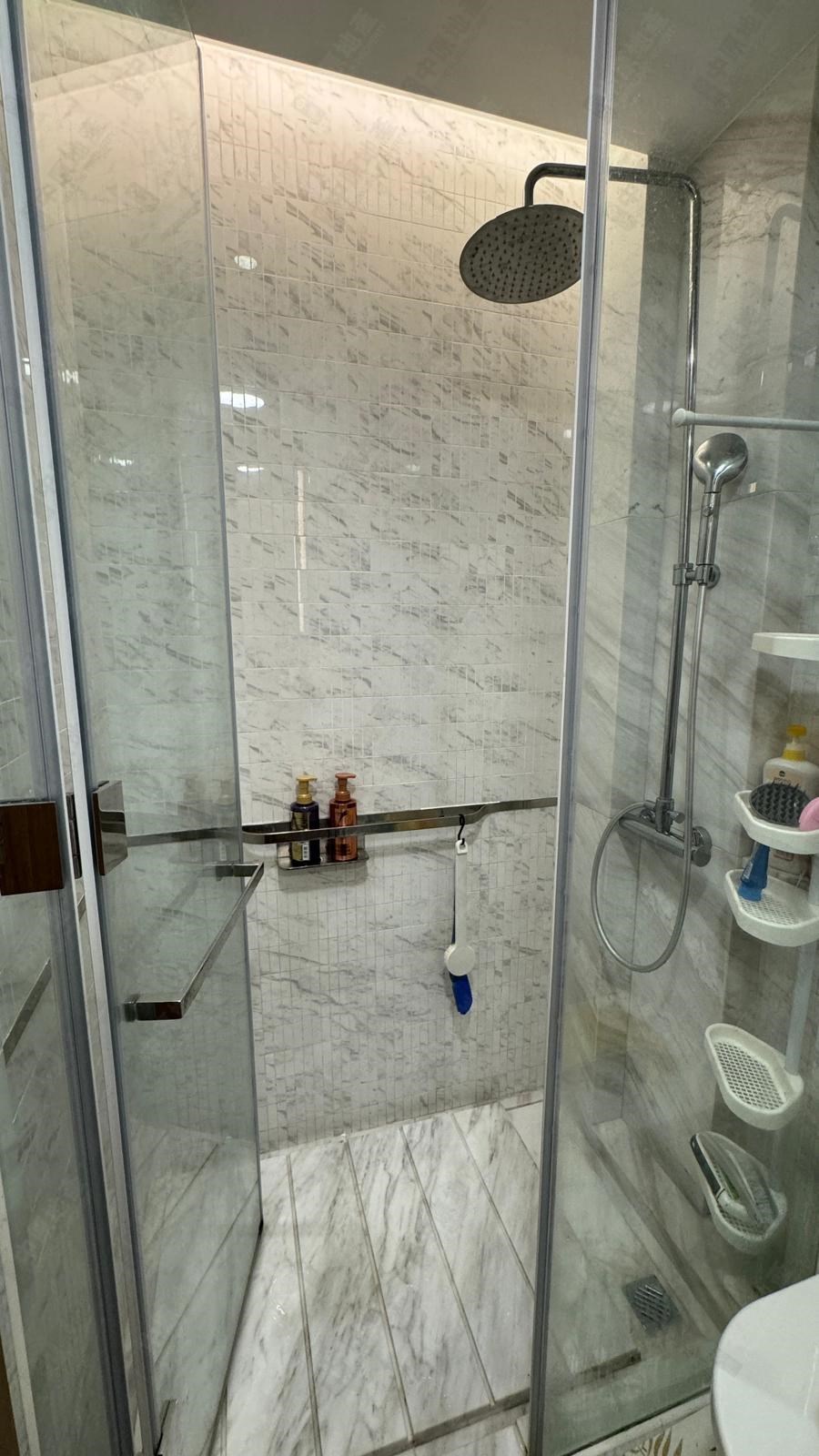 Unit Interior-Bathroom