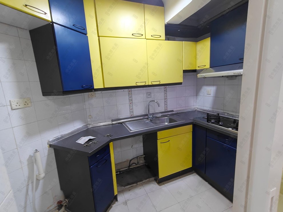 Unit Interior-Kitchen