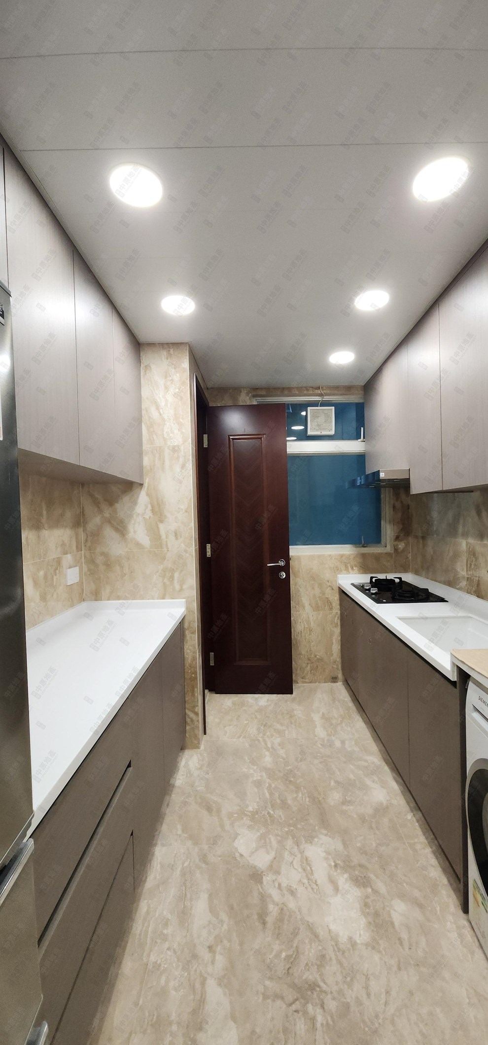 Unit Interior-Kitchen