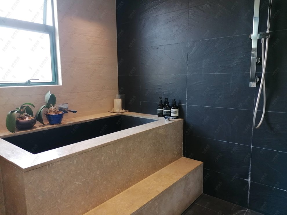 Unit Interior-Master Bathroom
