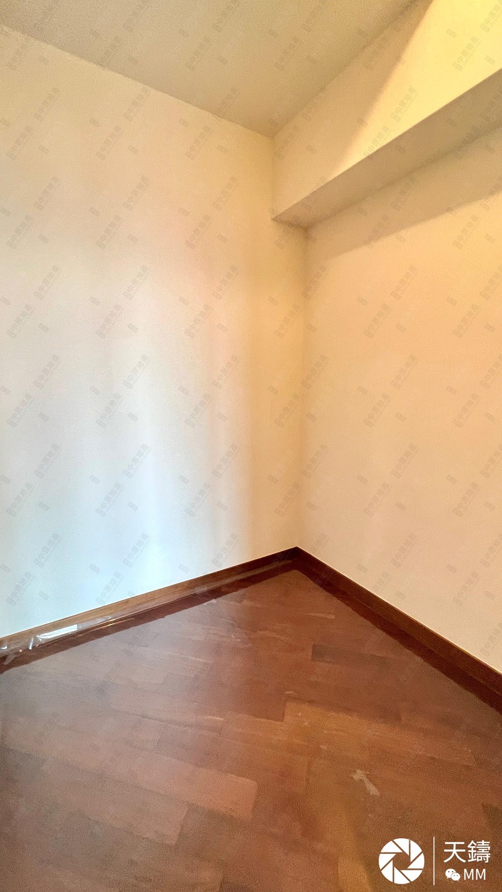 Unit Interior-Study Room