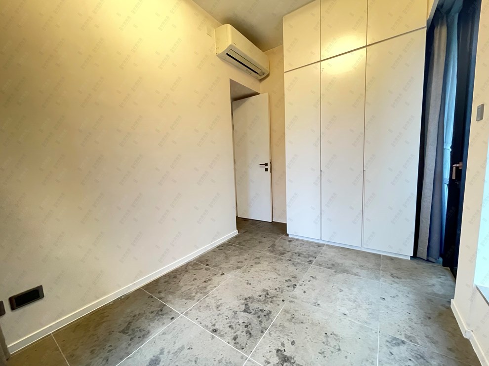 Unit Interior-Master Bedroom