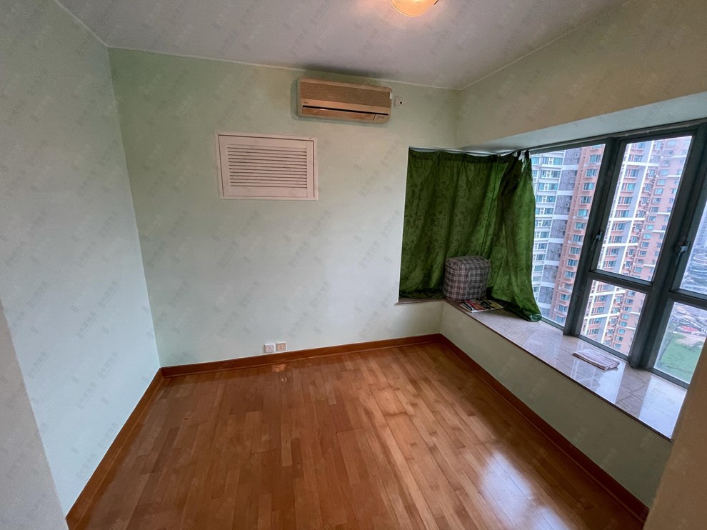 Unit Interior-Master Bedroom