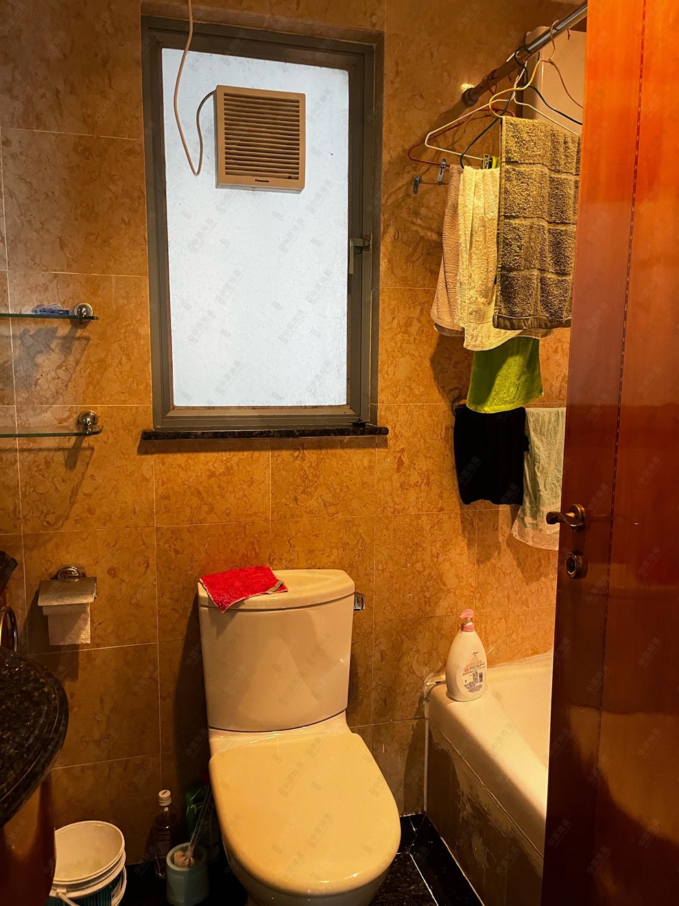 Unit Interior-Bathroom
