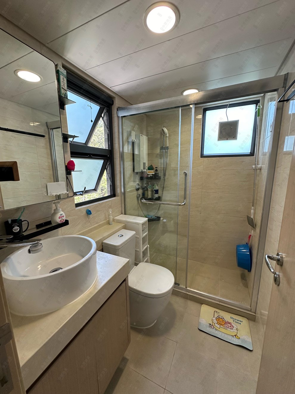 Unit Interior-Bathroom