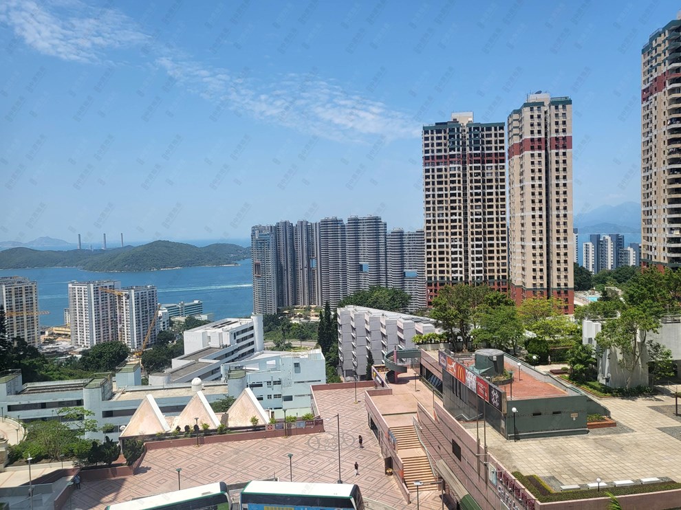 窗外景觀-由睡房