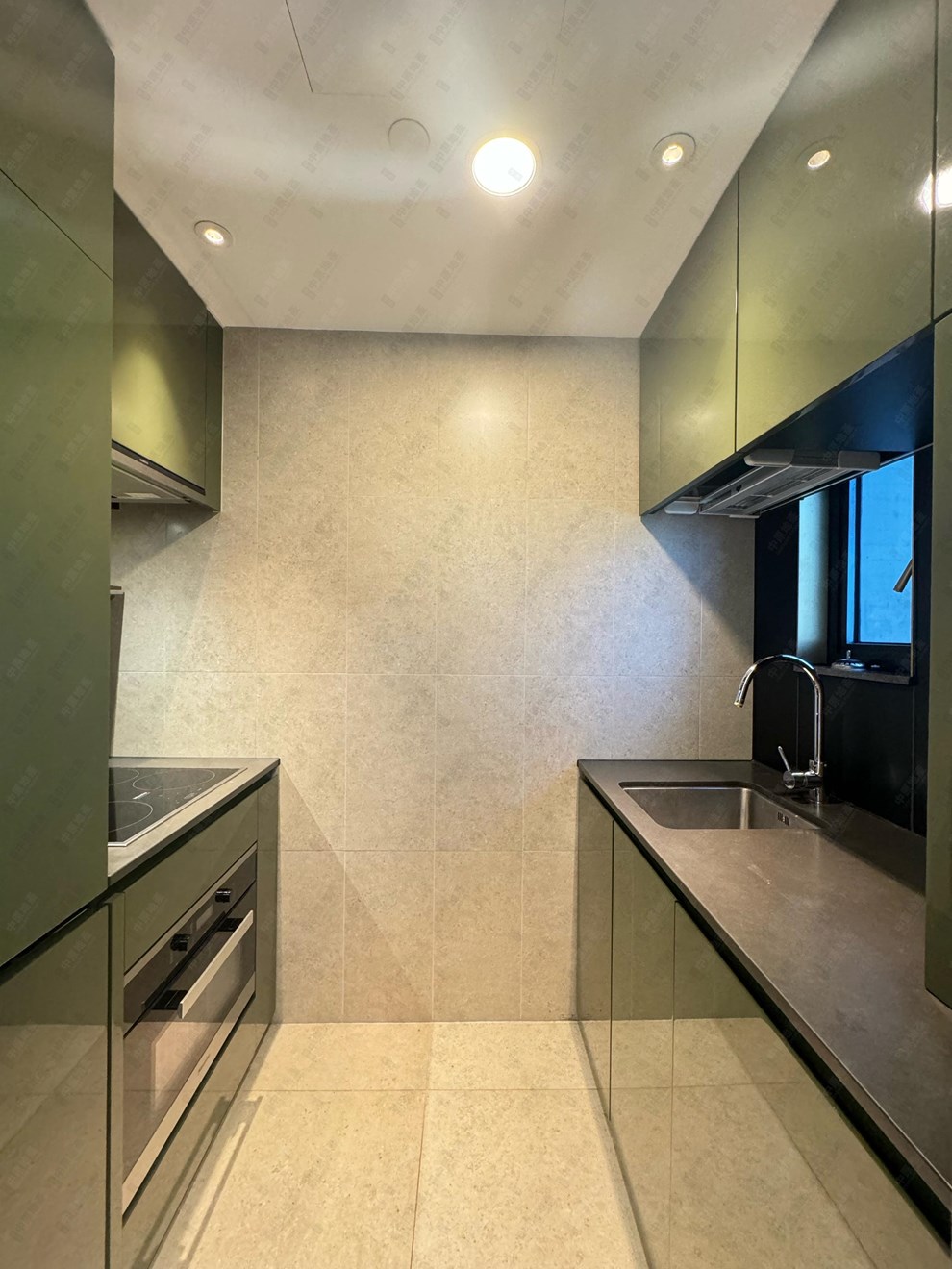 Unit Interior-Kitchen