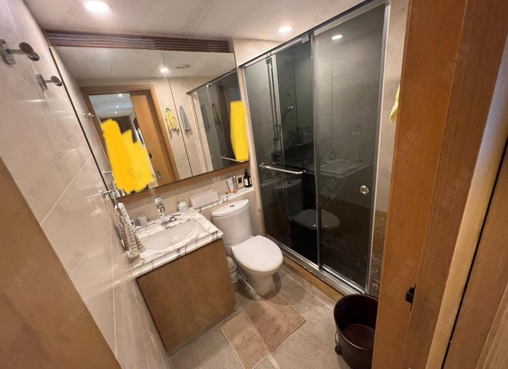 Unit Interior-Washroom