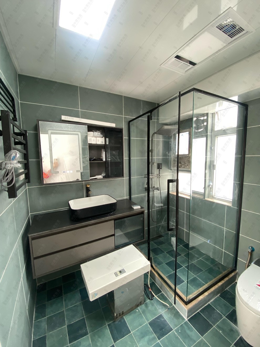 Unit Interior-Bathroom