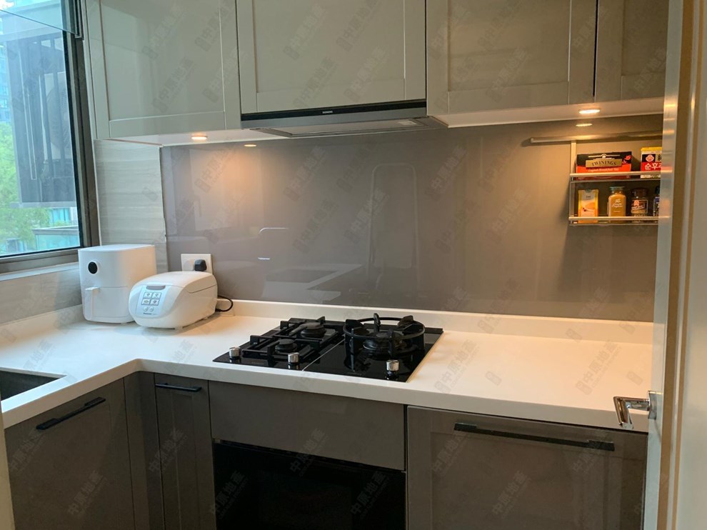 Unit Interior-Kitchen