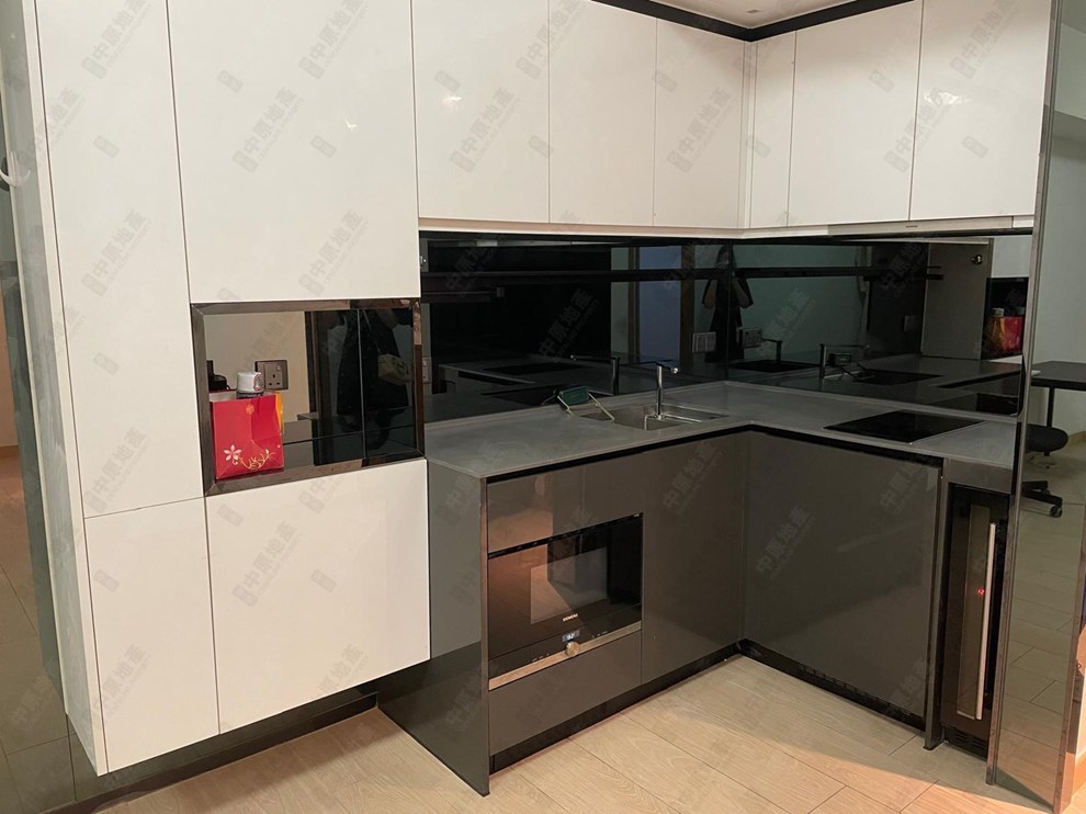 Unit Interior-Kitchen