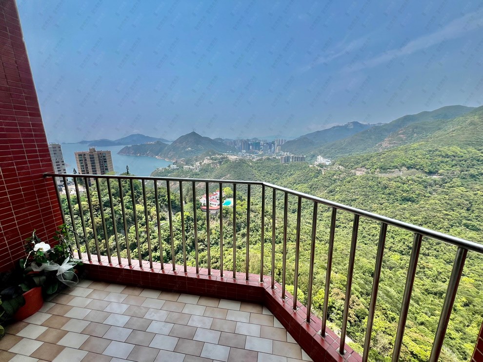 Unit Exterior-Balcony