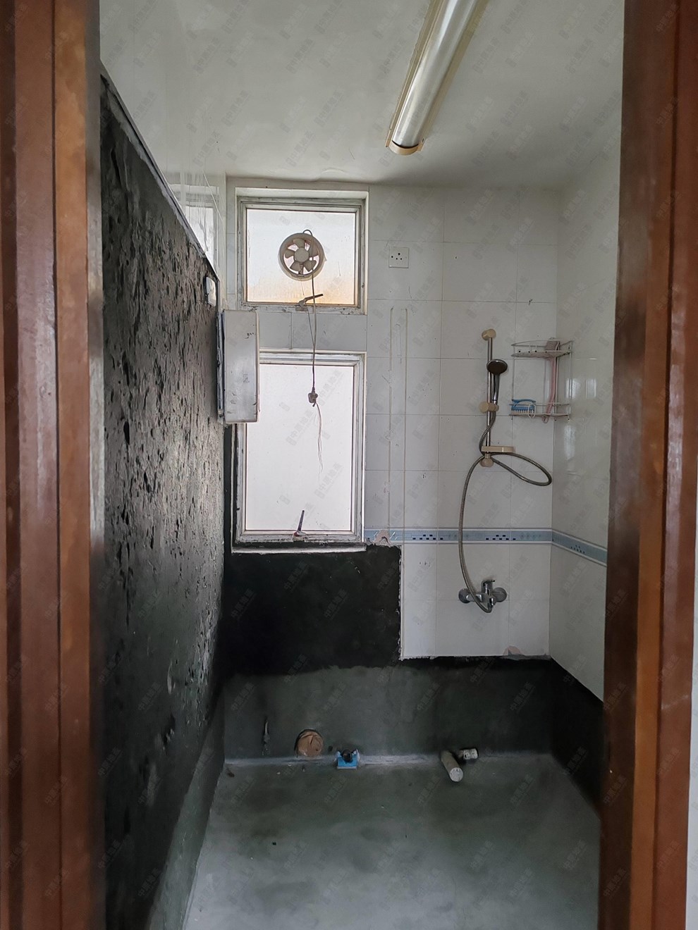 Unit Interior-Bathroom