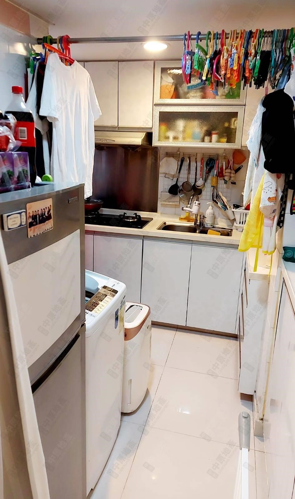 Unit Interior-Kitchen