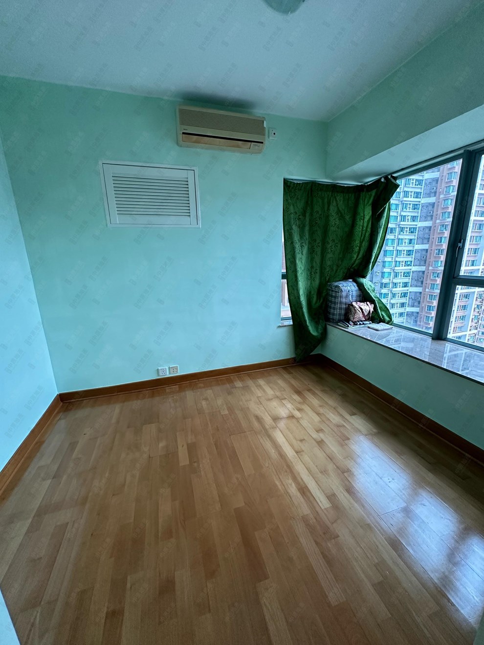Unit Interior-Master Bedroom