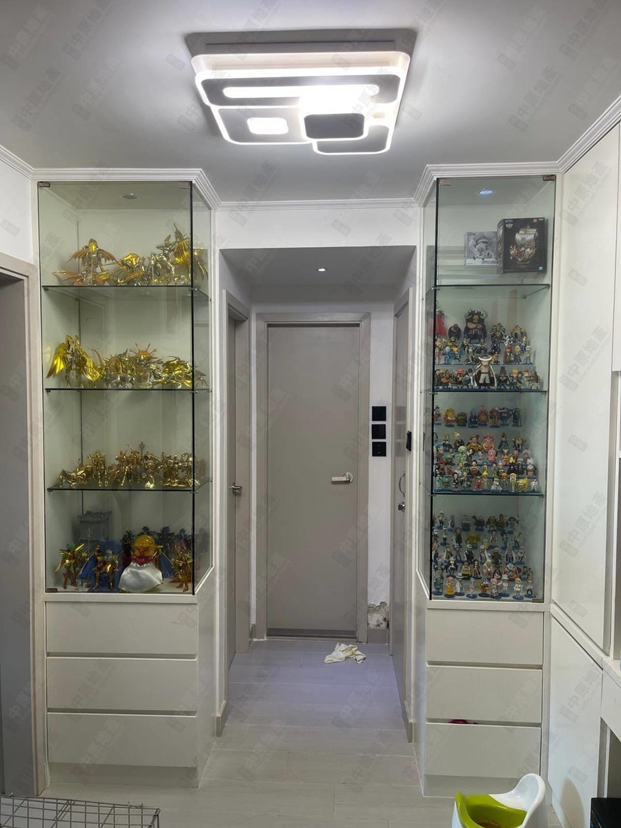 SIU HONG COURT, Photo