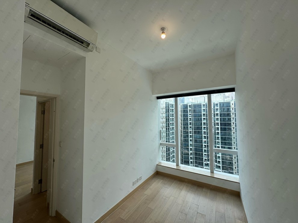 Unit Interior-Master Bedroom