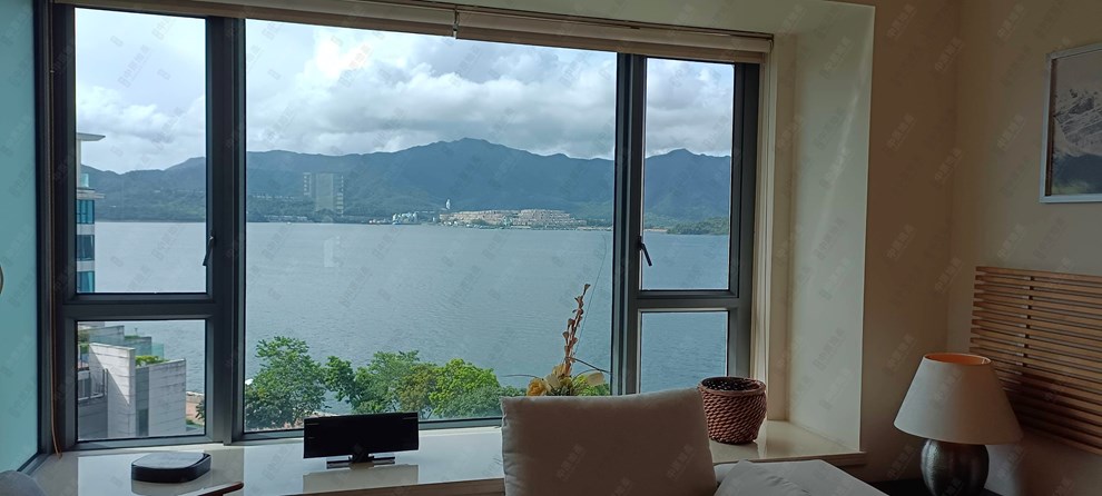 窗外景觀-由睡房