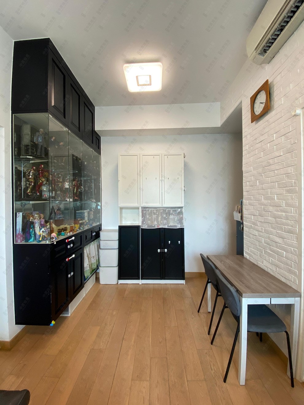 Unit Interior-Dining Room