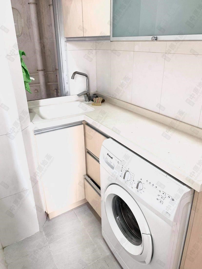 Unit Interior-Kitchen