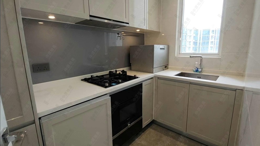 Unit Interior-Kitchen