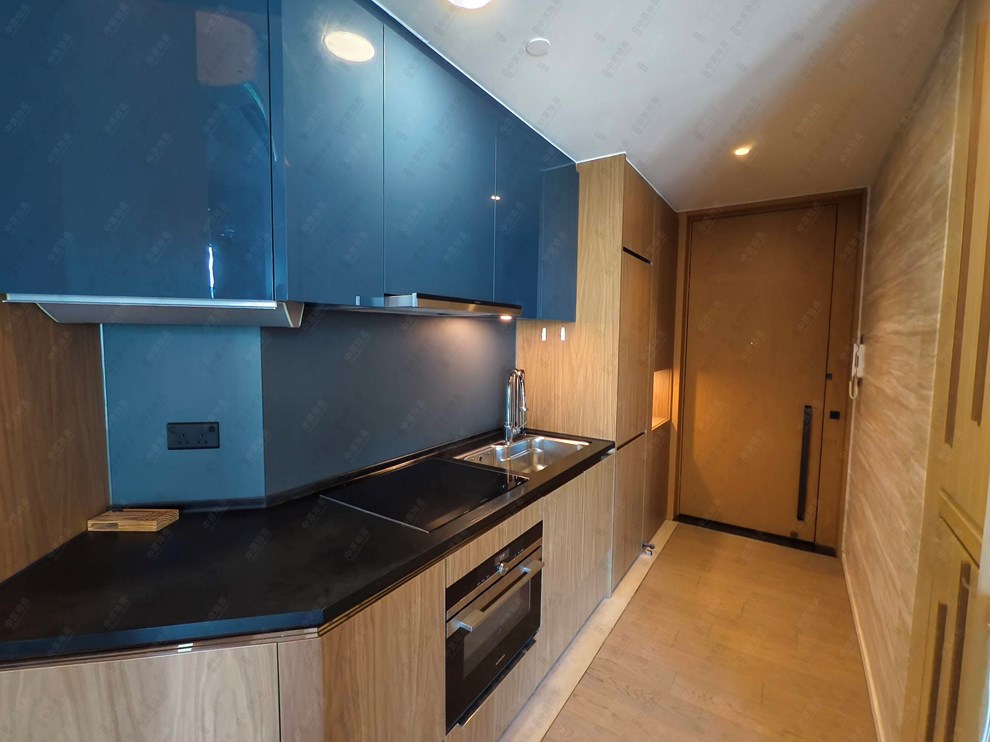 Unit Interior-Kitchen