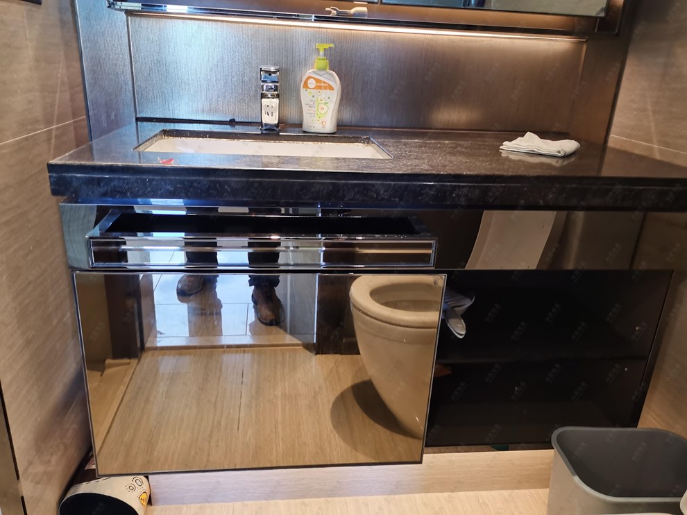 Unit Interior-Washroom