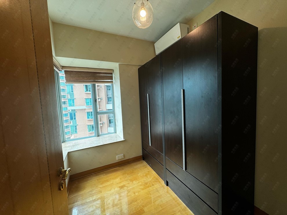 Unit Interior-Bedroom