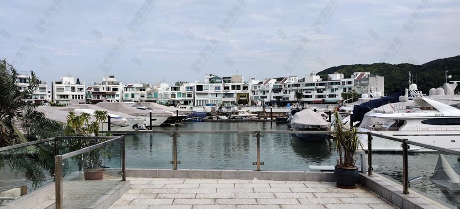 MARINA COVE, Photo