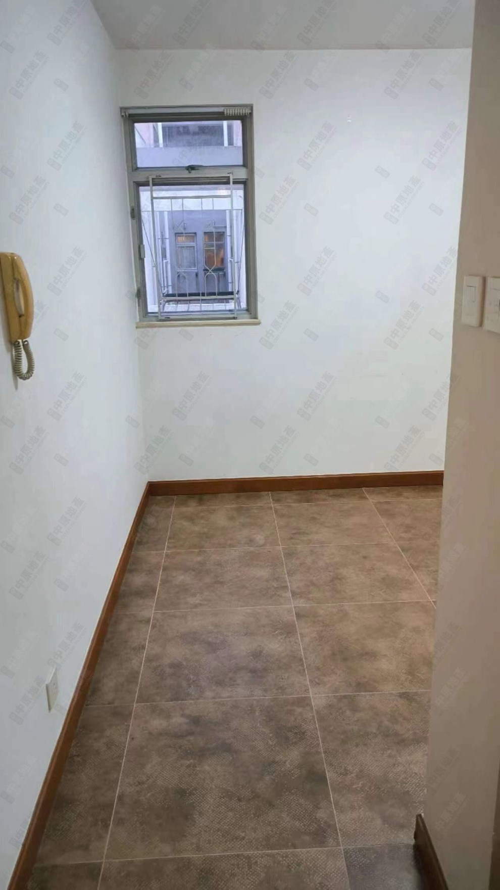 Unit Interior-Door
