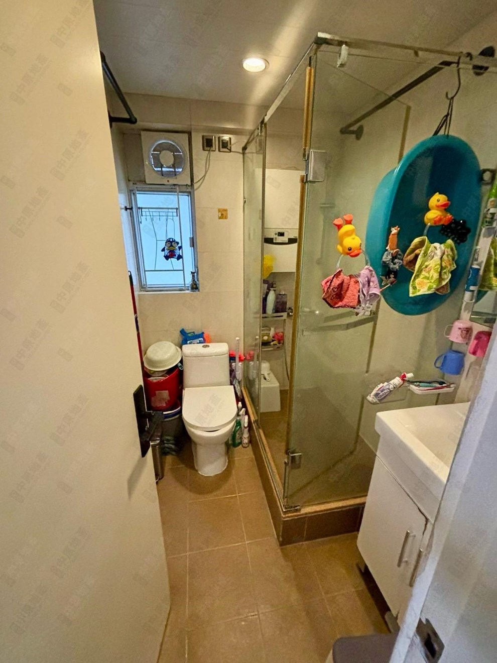 Unit Interior-Bathroom
