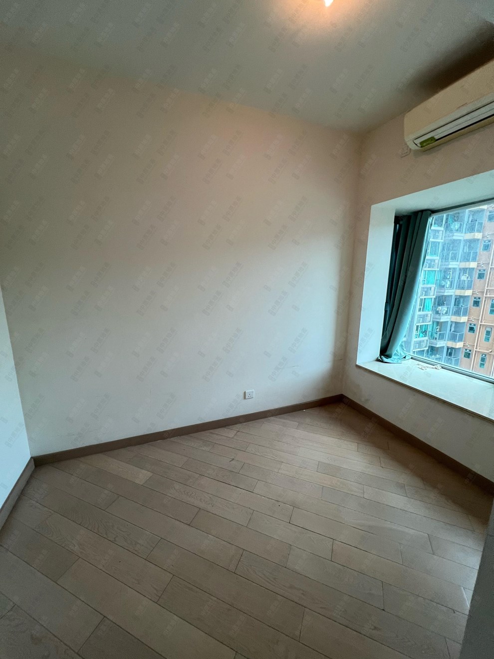 Unit Interior-Master Bedroom