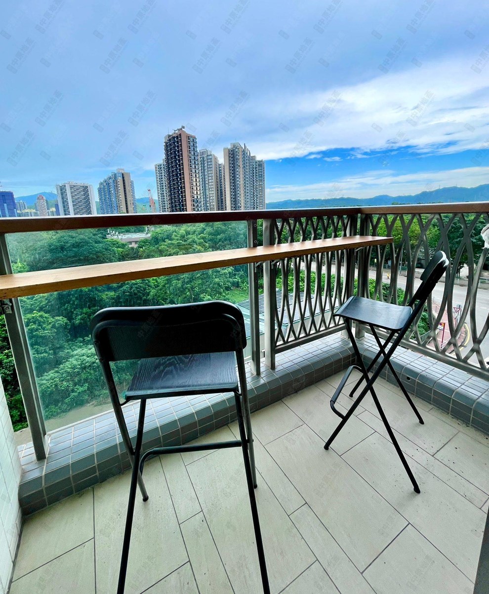 Outside View-Open View