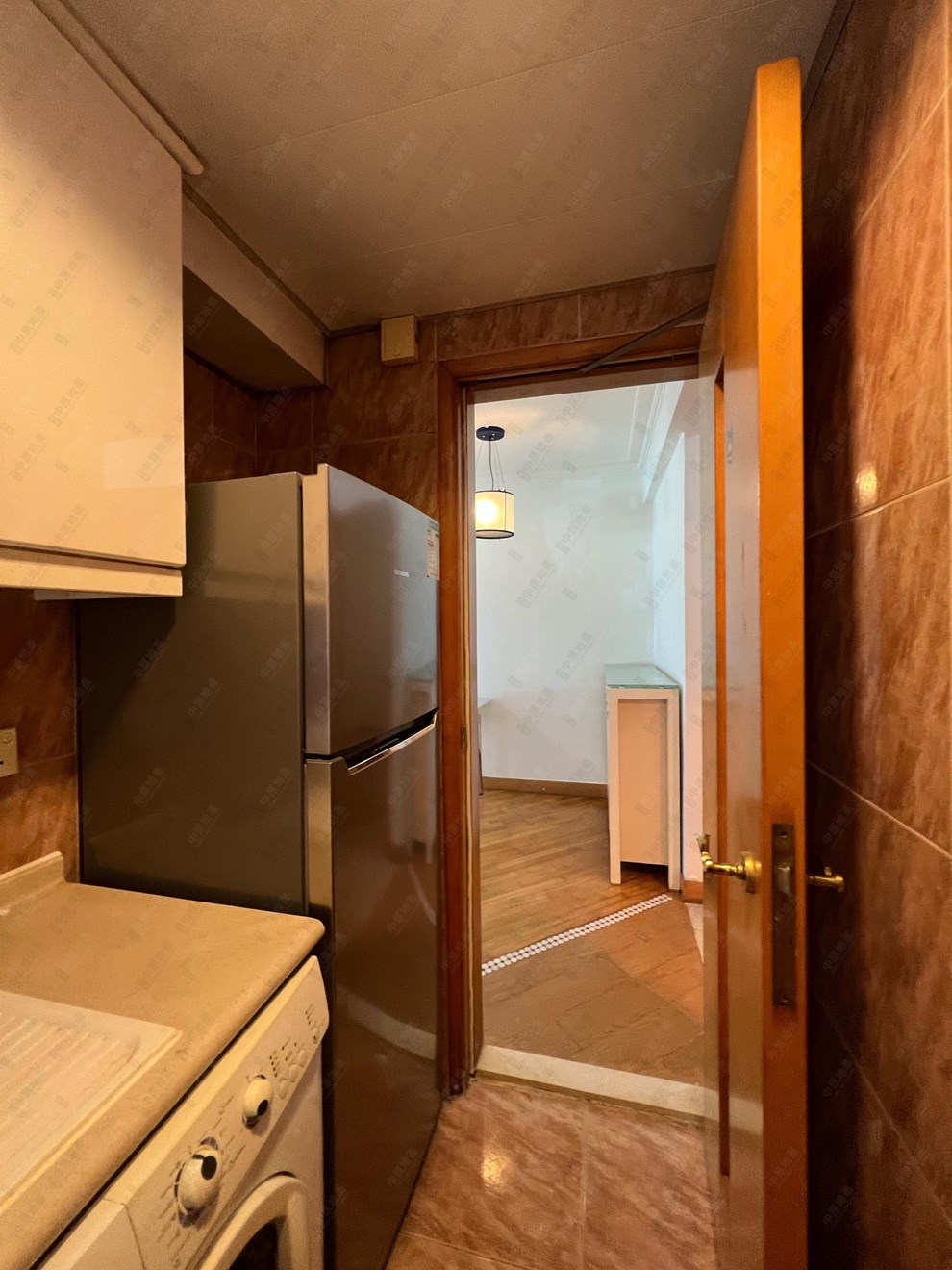 Unit Interior-Kitchen