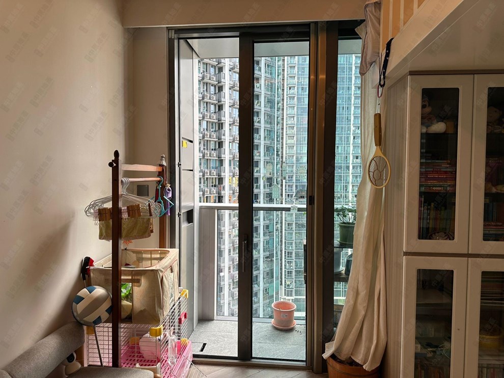 Unit Exterior-Balcony