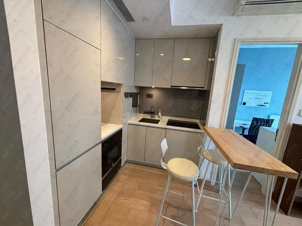 Unit Interior-Kitchen