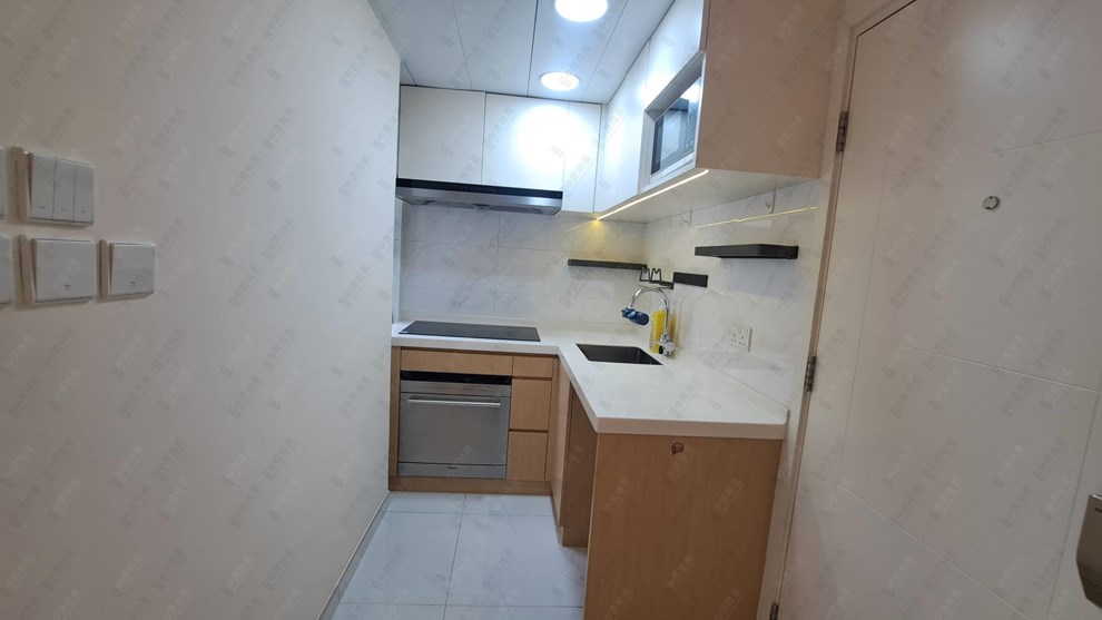 Unit Interior-Kitchen