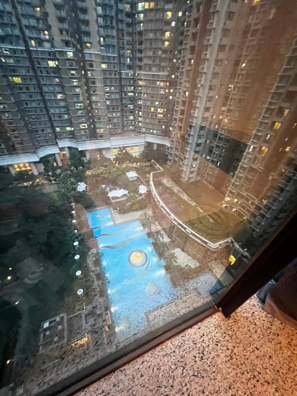 窗外景觀-由主人房