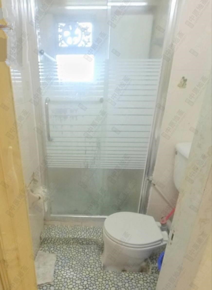 Unit Interior-Bathroom