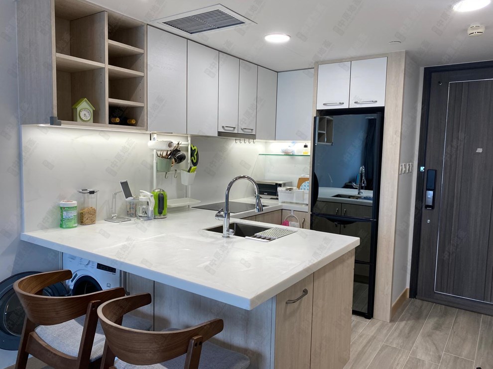 Unit Interior-Kitchen