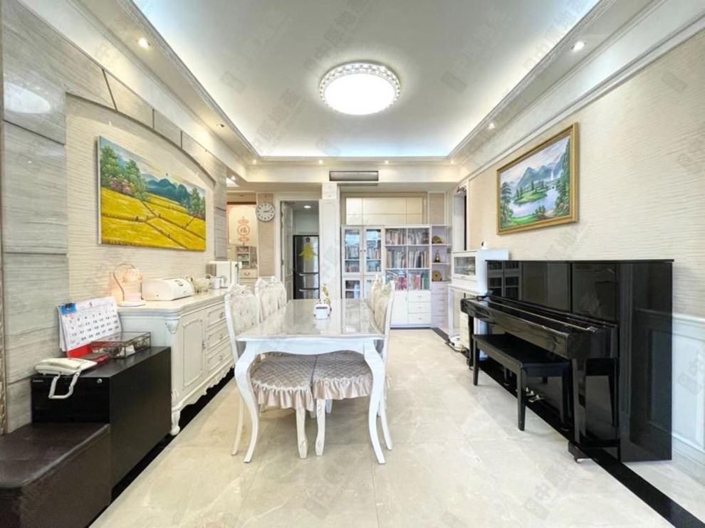 Unit Interior-Dining Room