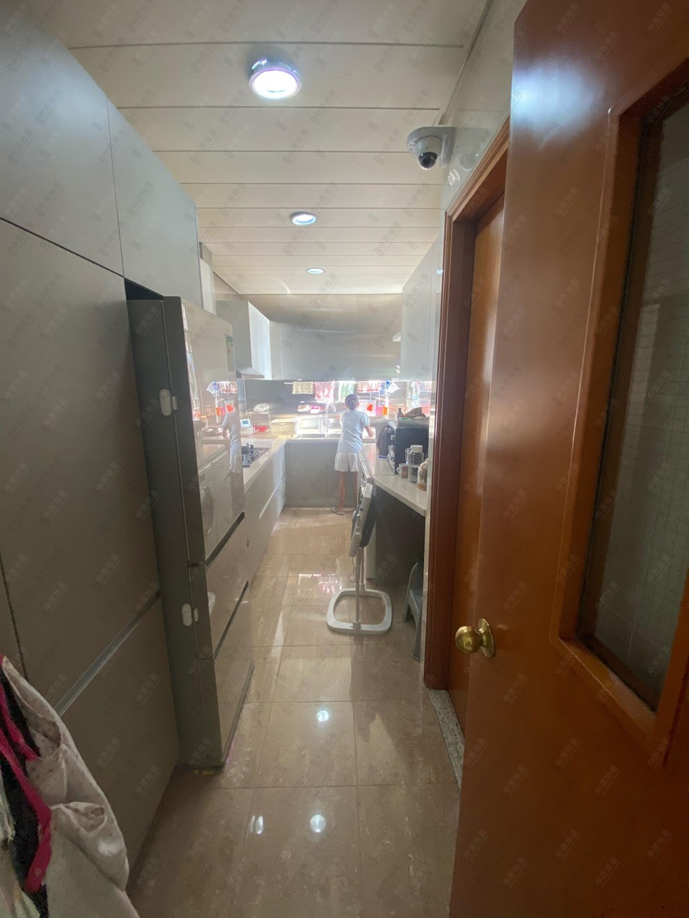 Unit Interior-Kitchen