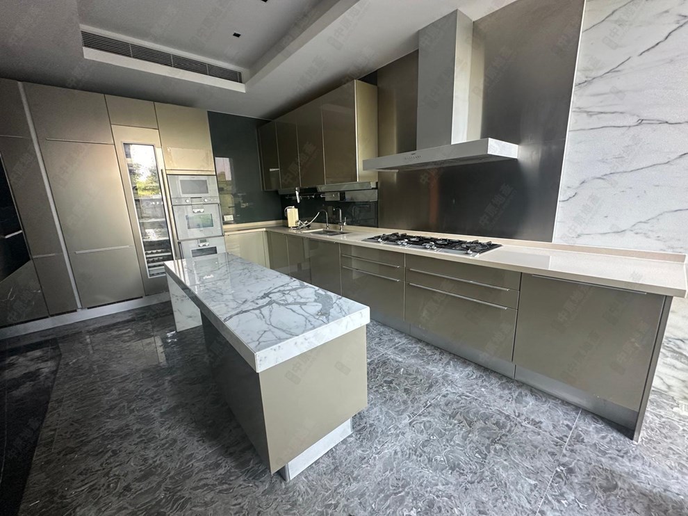 Unit Interior-Kitchen