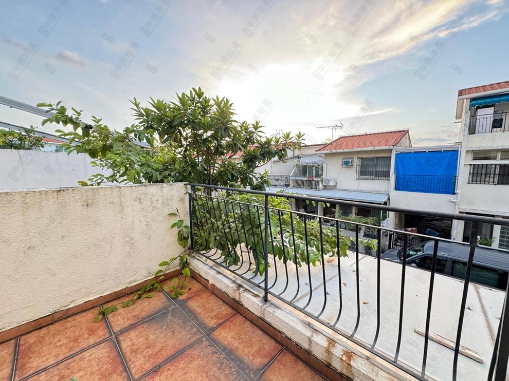 Unit Exterior-Terrace